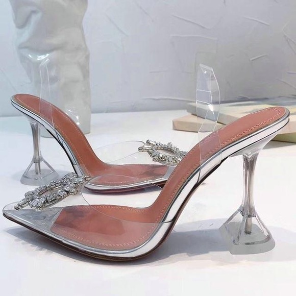 Clear Pointed Toe Cinderella Heel - Picture 4 of 7